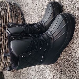 Sperry top sider duck boots